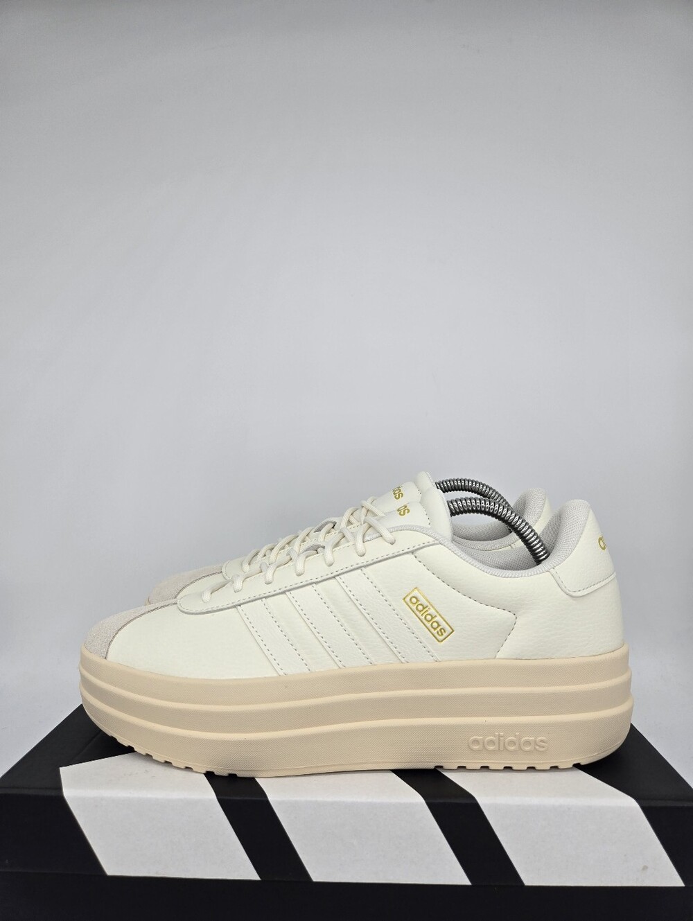adidas Women's VL Court Bold JQ5645 Off White Wonder White Shoes Size 9.5